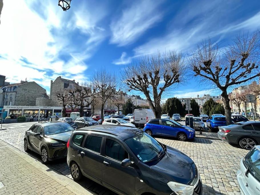 Forum Flower Spacieux T2 Au Coeur De La Ville Reims Eksteriør billede